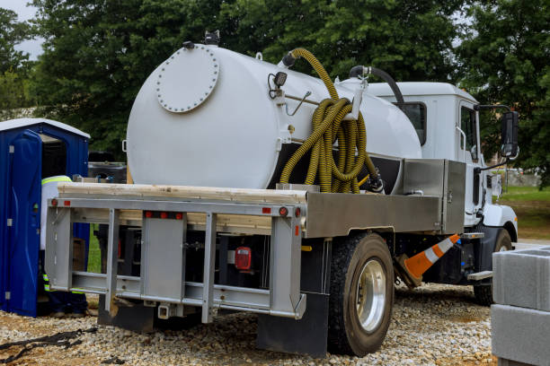 Portable Toilet Options We Offer in Marshalltown, IA
